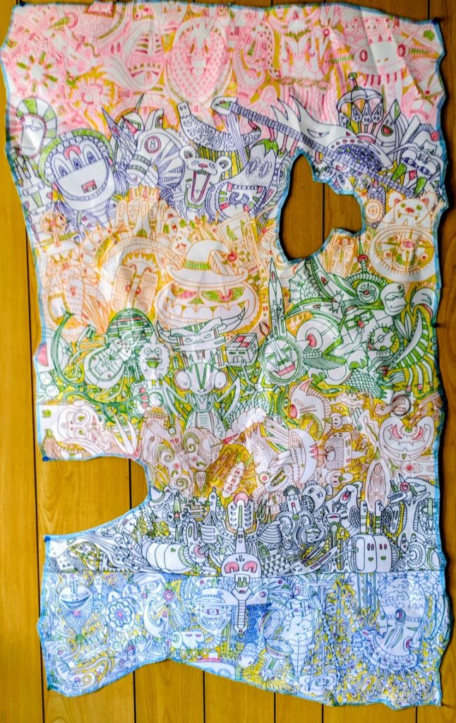 文献「隣妖之図」修復中