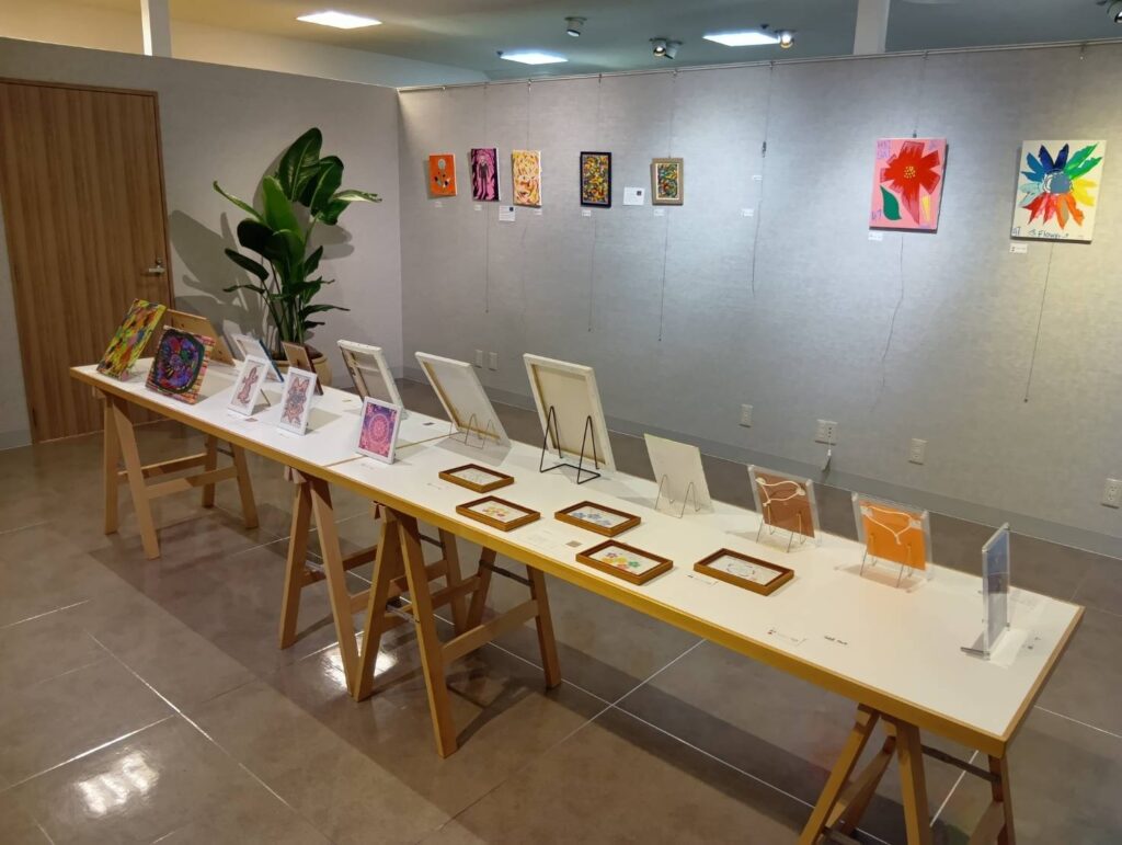 ドアレスアート展示販売会FLOWERS